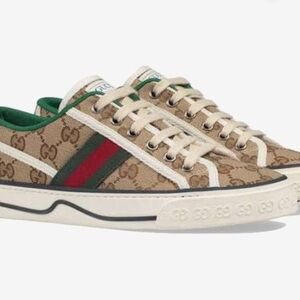 Gucci Tennis 1977 low top sneaker  Tan and Green Women's Logo Sneakers